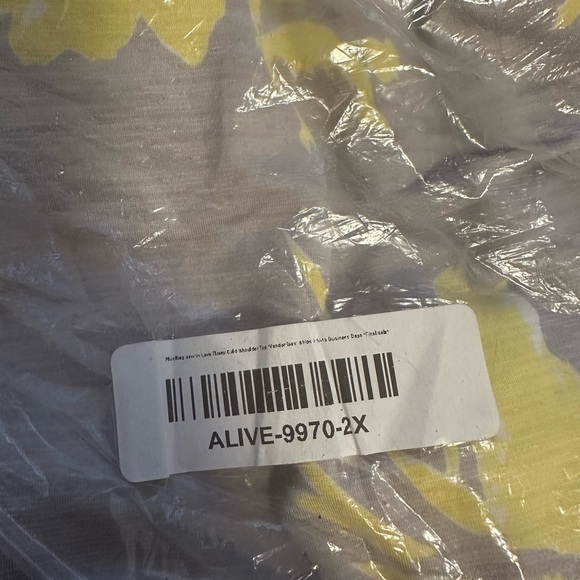 NWT Sew In Love Cold Shoulder Blouse - Picture 2 of 3